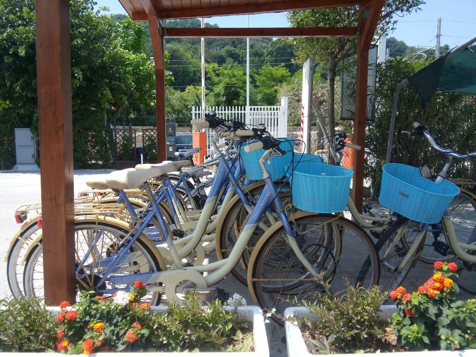 פרמו Girasole Eco Family Village מראה חיצוני תמונה
