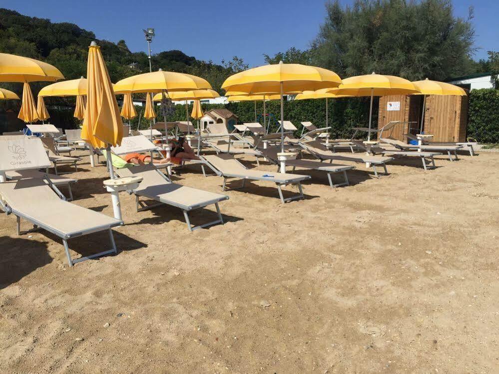 פרמו Girasole Eco Family Village מראה חיצוני תמונה